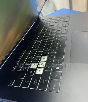 New Laptop Asus ROG Strix SCAR 17 16GB Intel Core i7 SSD 512GB