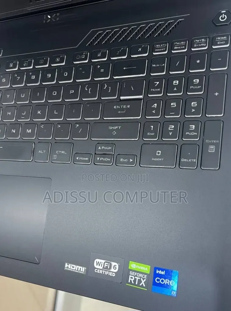 New Laptop Asus ROG Strix SCAR 17 16GB Intel Core i7 SSD 512GB