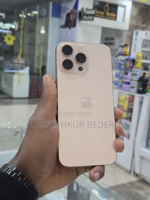 Apple iPhone 16 Pro Max 256 GB Gold