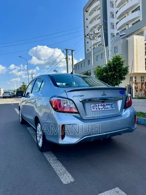 Mitsubishi Attrage 2022 Gray