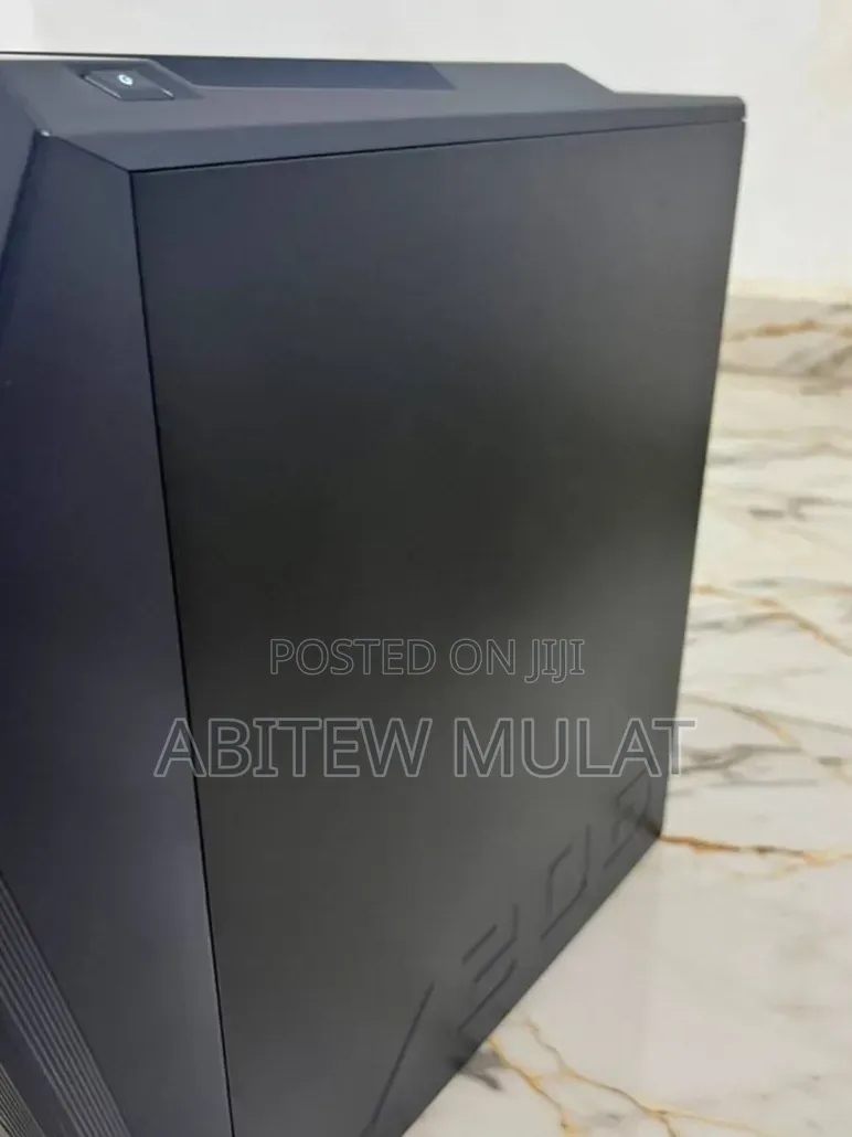 New Desktop Computer Asus ROG Strix GL12 32GB Intel Core i7 SSD 1T