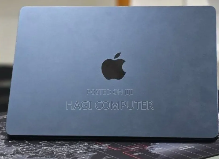New Laptop Apple MacBook Air 2023 M2 16GB Apple M2 SSD 256GB