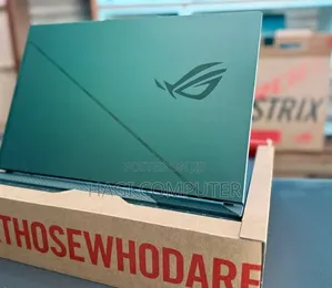 New Laptop Asus ROG Strix G16 G614 16GB Intel Core i7 SSD 1T