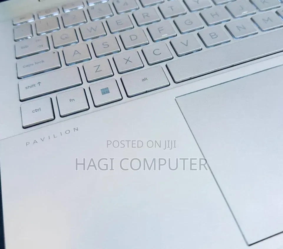 New Laptop HP Pavilion 14 16GB Intel Core i7 SSD 512GB