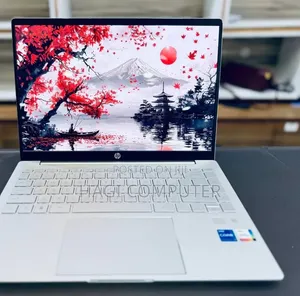 New Laptop HP Pavilion 14 16GB Intel Core i7 SSD 512GB