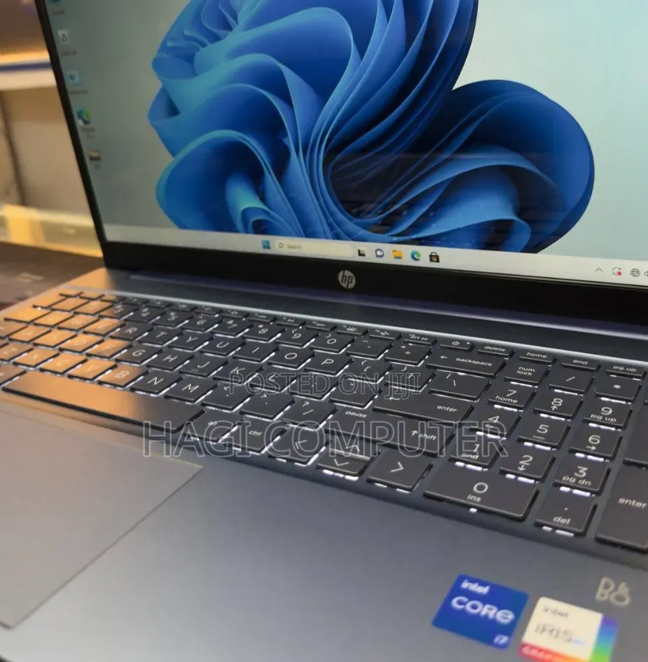 New Laptop HP Pavilion 15 16GB Intel Core i7 SSD 512GB