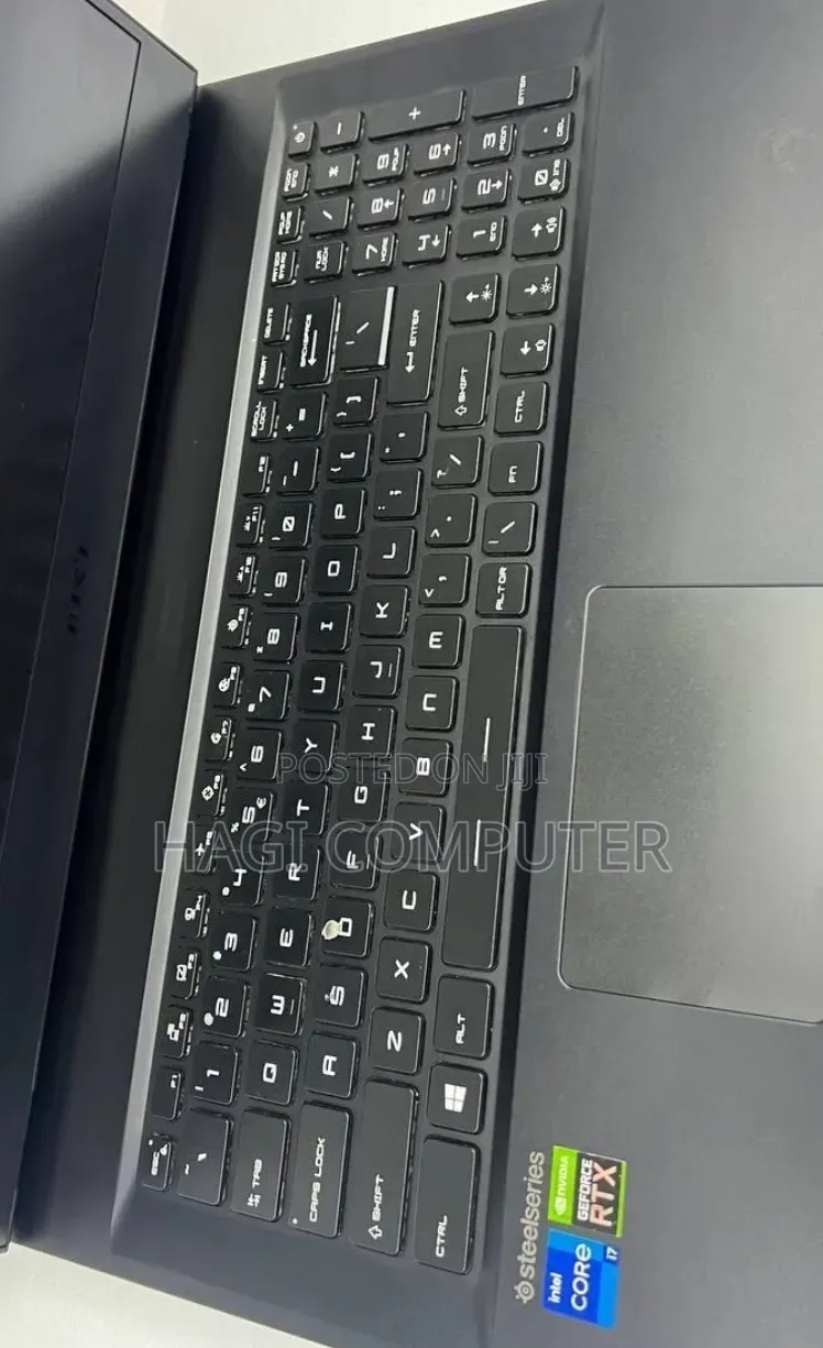 New Laptop MSI GP75 Leopard 16GB Intel Core i7 SSD 1T