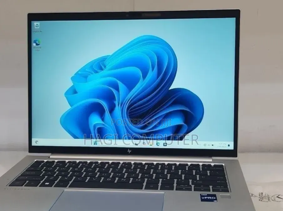 New Laptop HP EliteBook 840 G9 16GB Intel Core i5 SSD 512GB