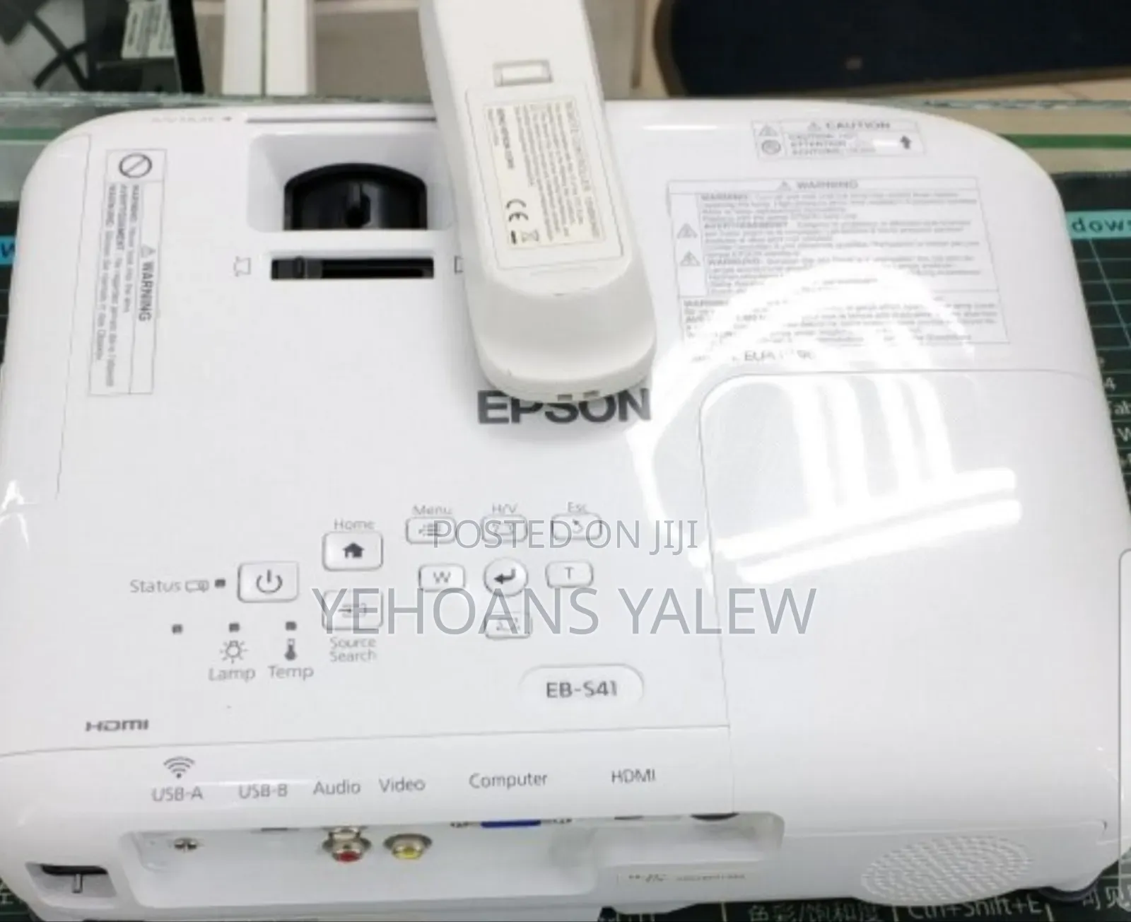 Epson Projector Model Name: EB-S41 Has Bag and Remote h