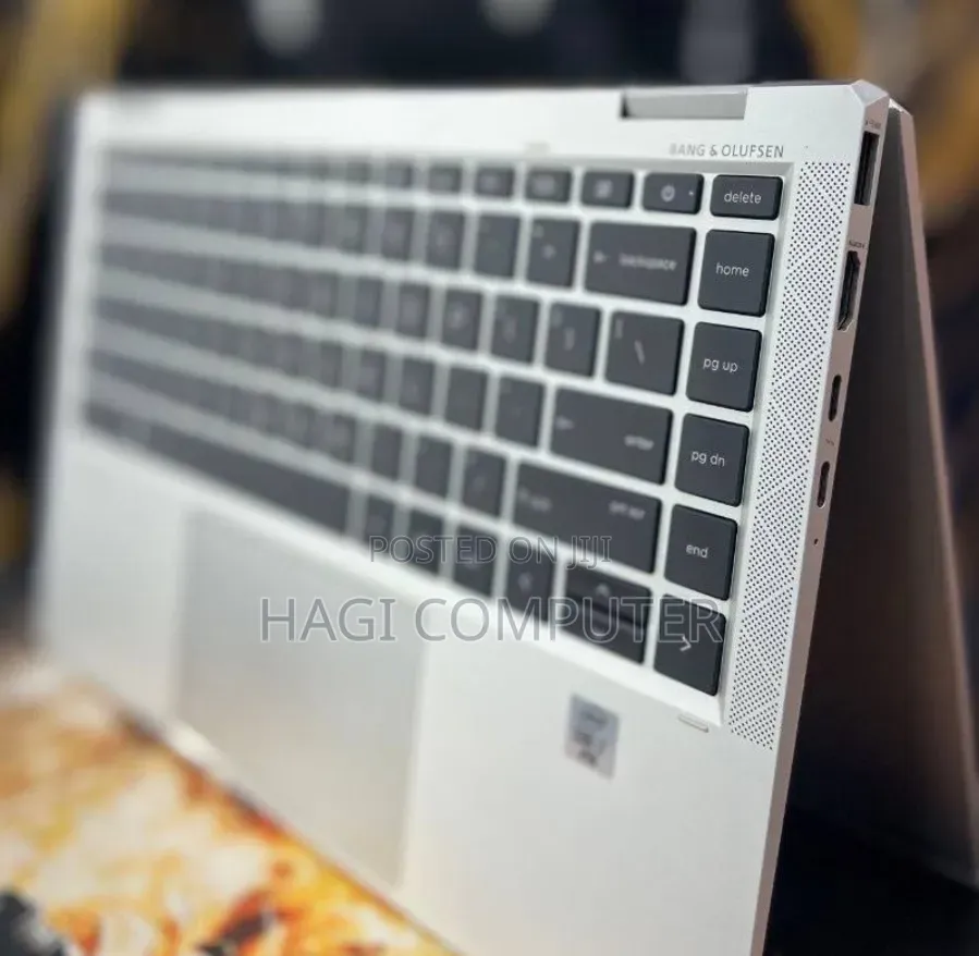 New Laptop HP EliteBook x360 1040 G7 16GB Intel Core i7 SSD 512GB