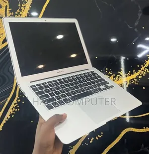 New Laptop Apple MacBook Air 2017 8GB Intel Core i5 SSD 128GB