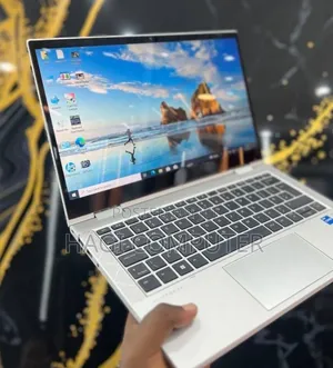 New Laptop HP EliteBook 830 G8 16GB Intel Core i5 SSD 512GB