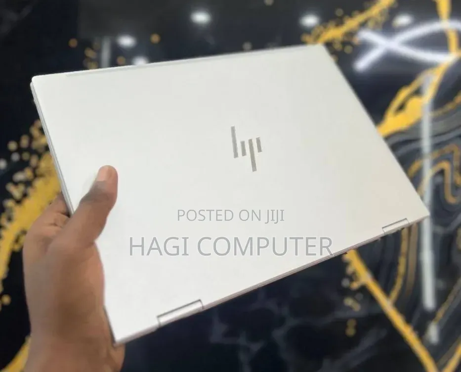 New Laptop HP EliteBook 830 G8 16GB Intel Core i5 SSD 512GB