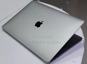 New Laptop Apple MacBook Air 2020 M1 8GB Apple M1 Pro SSD 256GB