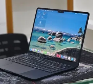 New Laptop Apple MacBook Air 2022 M2 16GB Apple M2 SSD 256GB