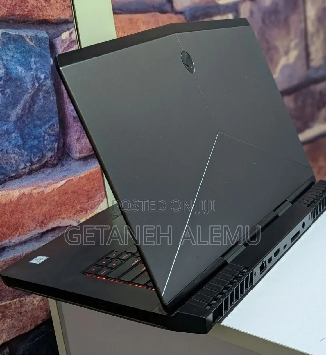New Laptop Dell Allenware M15 R5 16GB Intel Core i7 SSD 512GB