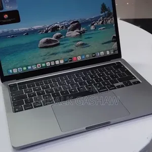 New Laptop Apple MacBook Pro 2020 M1 8GB Apple M1 SSD 256GB