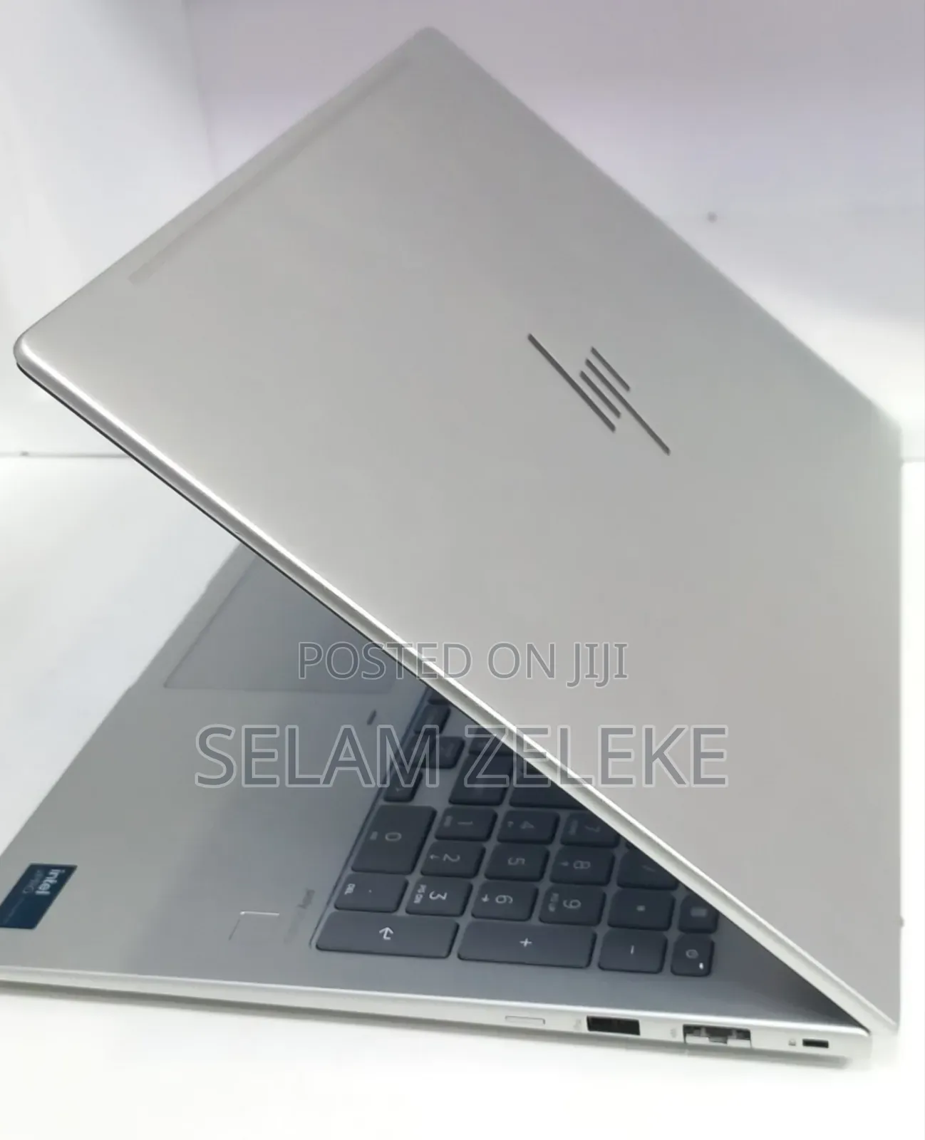 New Laptop HP EliteBook 660 G11 16GB Intel Core Ultra 7 SSD 512GB