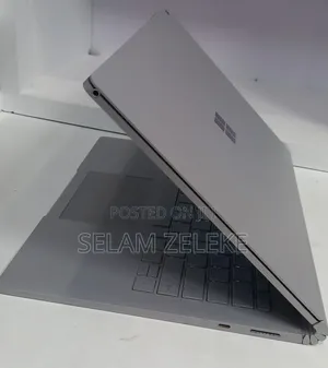 New Laptop Microsoft Surface 16GB Intel Core i7 SSD 512GB
