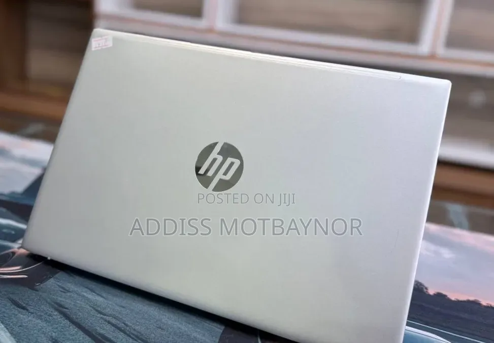 New Laptop HP Pavilion 15 16GB Intel Core i5 SSHD (Hybrid) 512GB