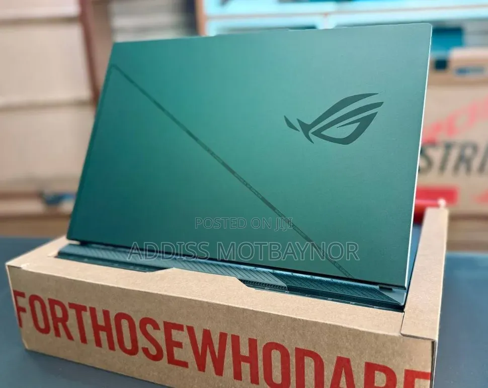 New Laptop Asus ROG Zephyrus G15 16GB Intel Core i7 SSD 1T