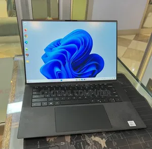 New Laptop Dell XPS 15 16GB Intel Core i7 SSD 512GB