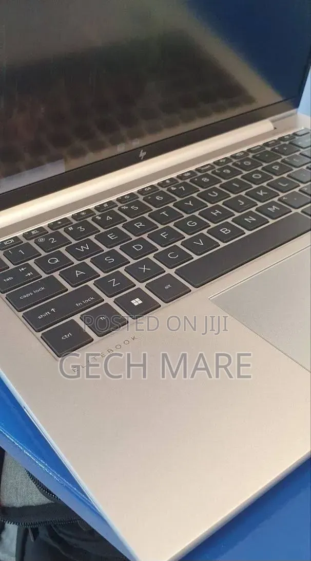 New Laptop HP EliteBook 840 G10 16GB Intel Core i7 SSD 1T
