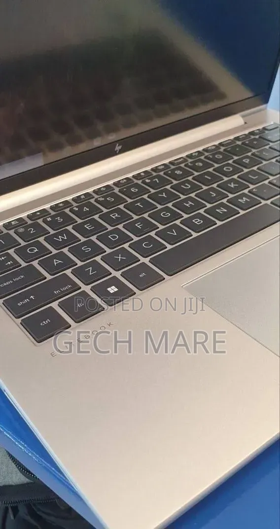 New Laptop HP EliteBook 840 G10 16GB Intel Core i7 SSD 1T