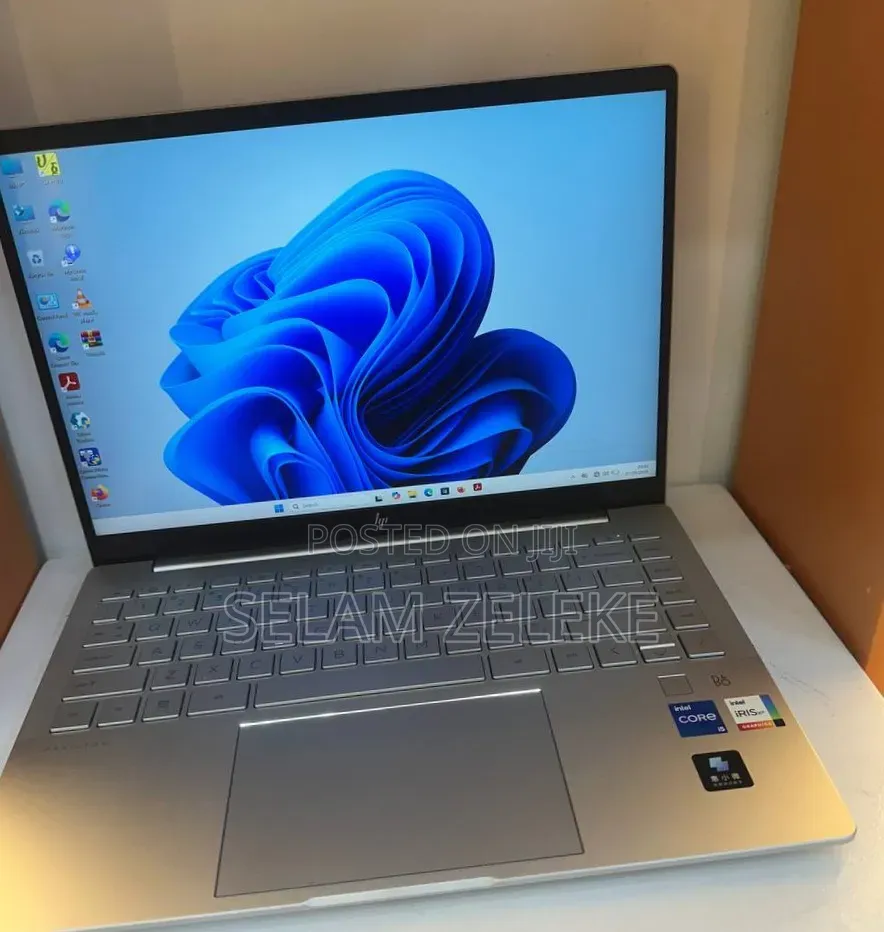 New Laptop HP 16GB Intel Core i5 SSD 1T