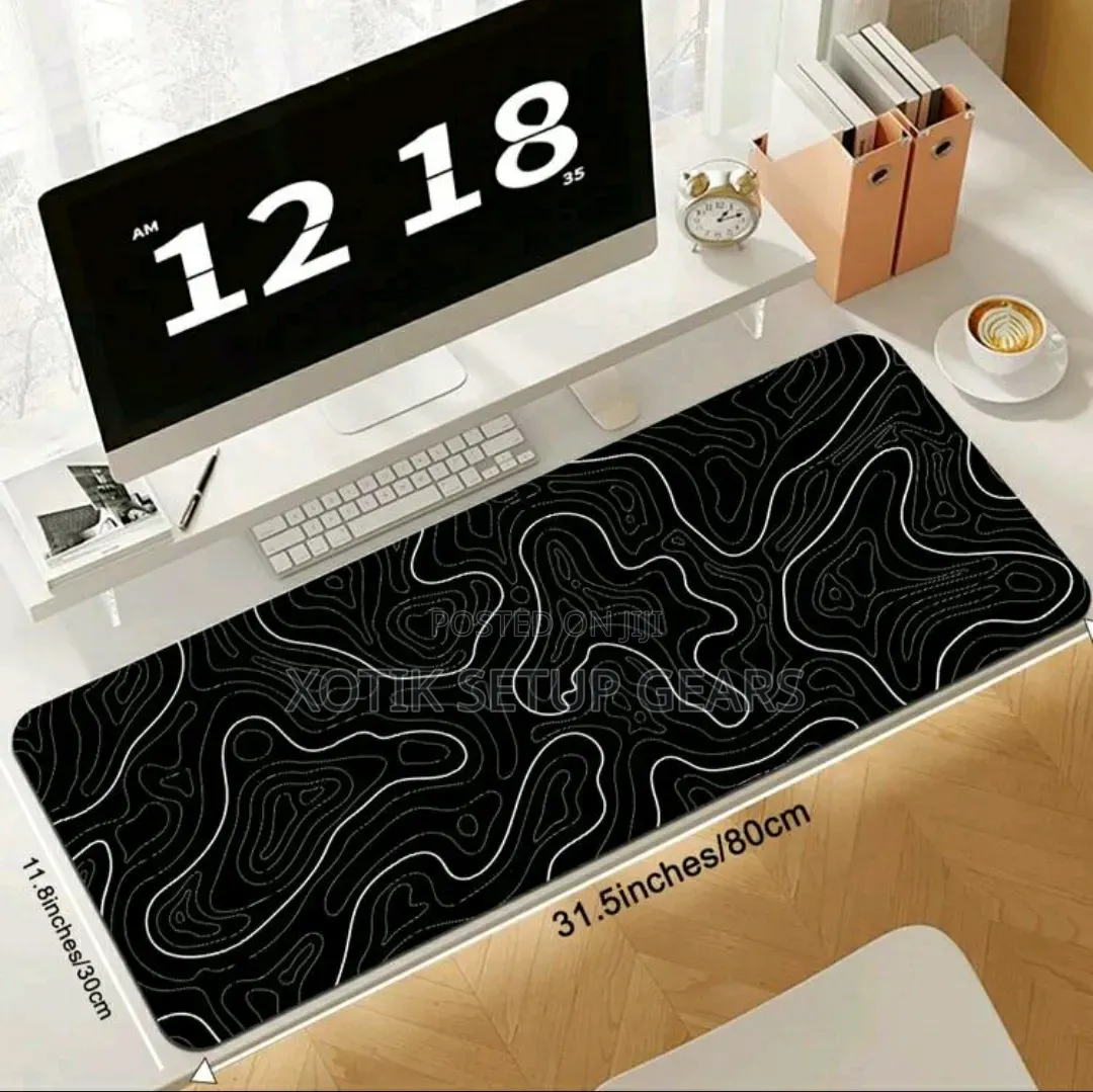 80x30x0.2 CM Black and White Strip Themed Gaming Mouse Pad - Desk Mat