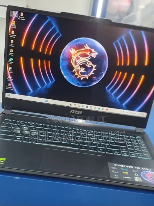 New Laptop MSI Cyborg 15 16GB Intel Core i7 SSD 1T