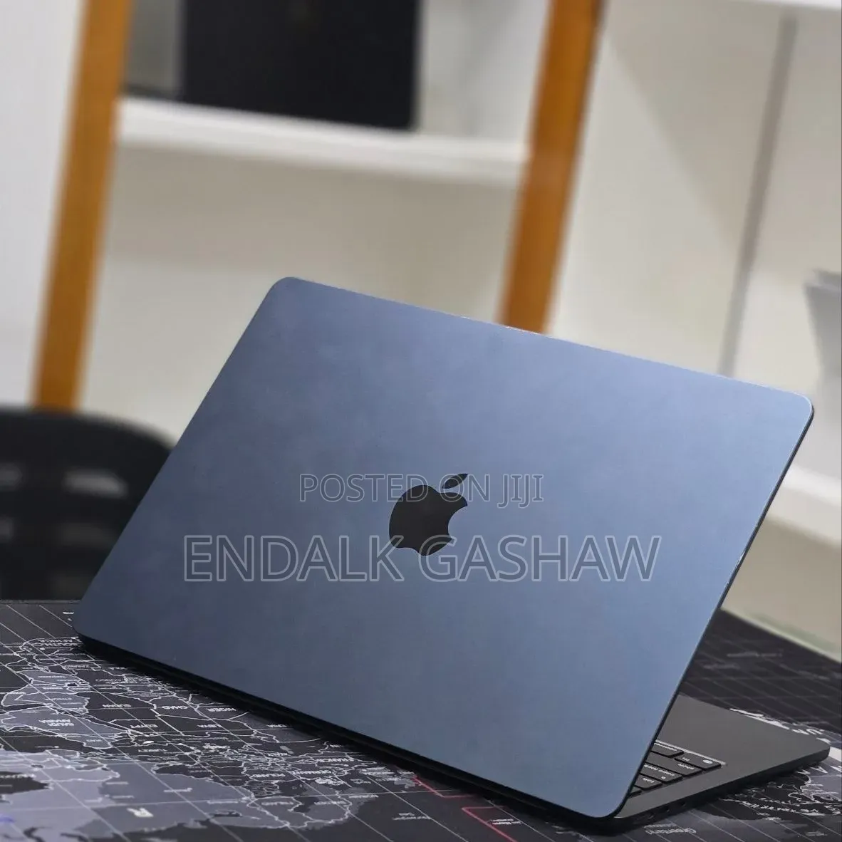 New Laptop Apple MacBook Air 2022 M2 16GB Apple M2 SSD 256GB