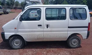 Suzuki Eeco 2024 White