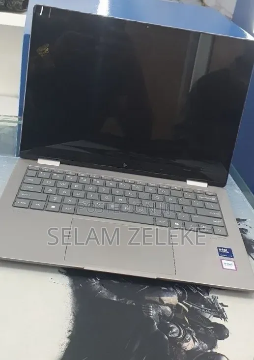 New Laptop HP 32GB Intel Core Ultra 7 SSD 1T