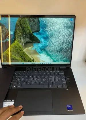 New Laptop HP OmniBook Ultra Flip 16" 16GB Intel Core Ultra 7 SSD 1T