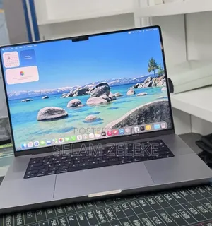 New Laptop Apple MacBook Pro 2021 M1 32GB Apple M1 Pro SSD 512GB