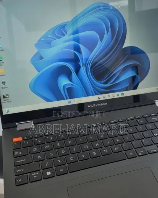 New Laptop Asus VivoBook S301LP 16GB Intel Core i5 SSD 512GB