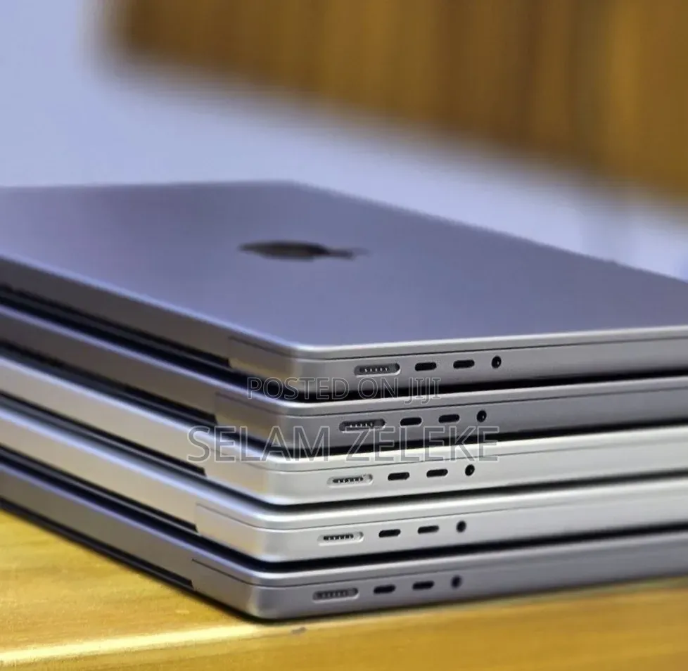 New Laptop Apple MacBook Pro 2021 M1 16GB Apple M1 Pro SSD 512GB
