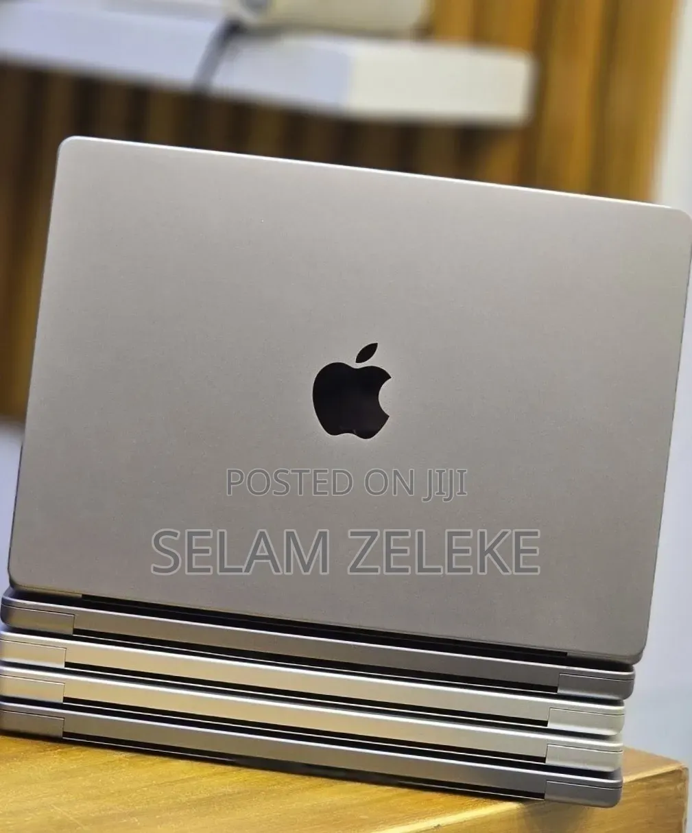 New Laptop Apple MacBook Pro 2021 M1 16GB Apple M1 Pro SSD 512GB