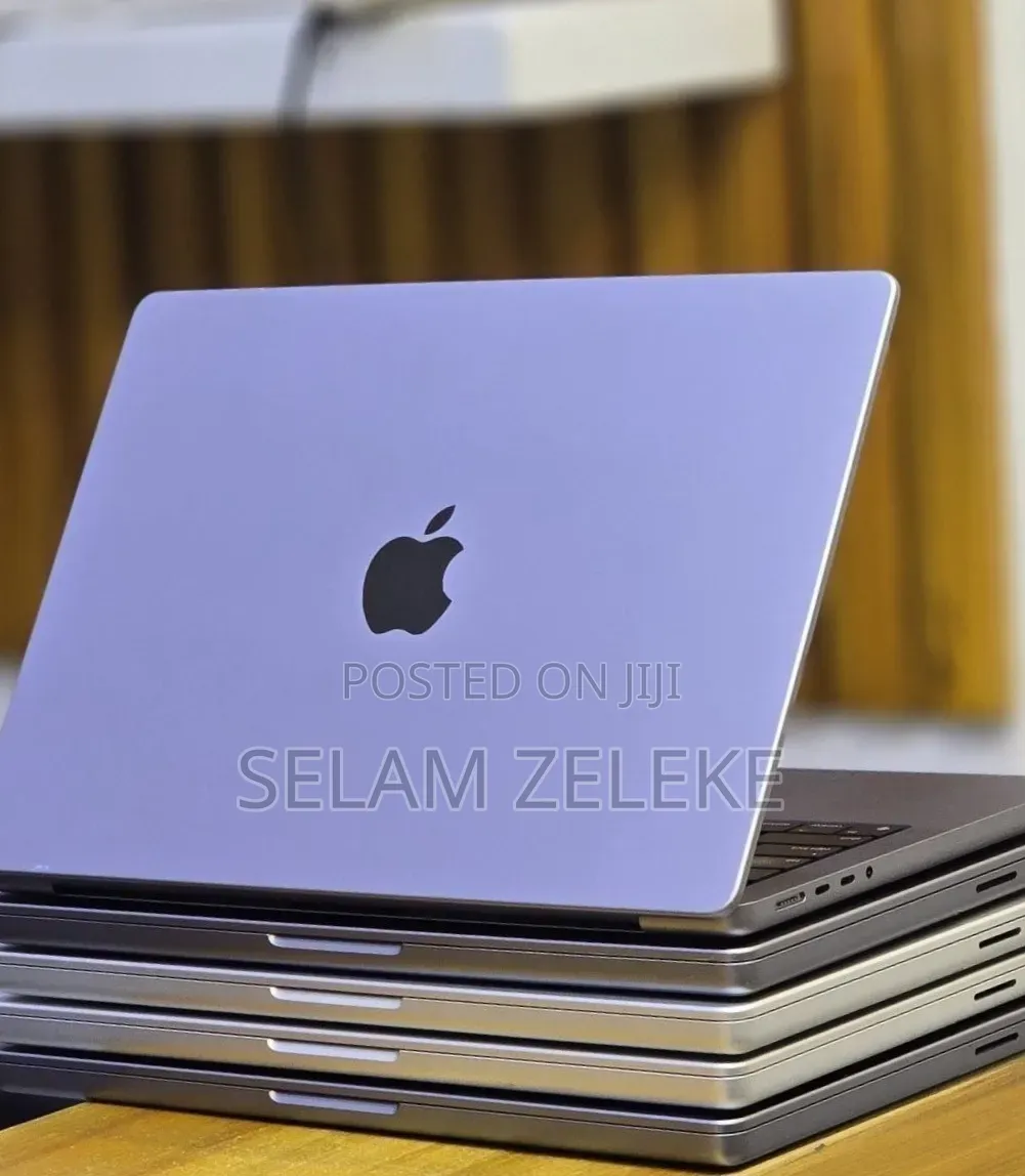 New Laptop Apple MacBook Pro 2021 M1 16GB Apple M1 Pro SSD 512GB