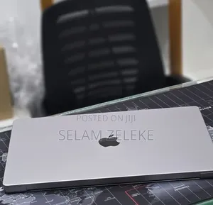 New Laptop Apple MacBook Pro 2023 M2 Pro 16GB Apple M2 SSD 512GB