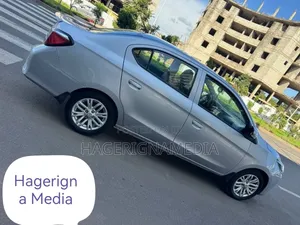 Mitsubishi Attrage 2022 Silver