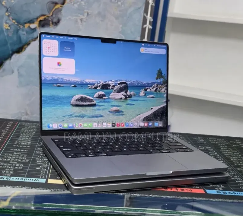 New Laptop Apple MacBook Pro 2021 M1 32GB Apple M1 Pro SSD 1T