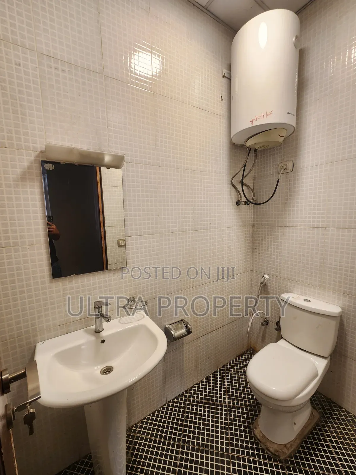 Furnished 1bdrm Apartment in Bole for rent