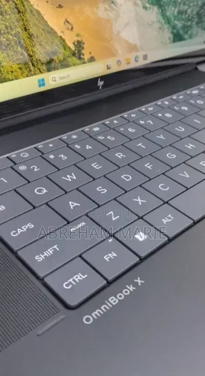New Laptop HP OmniBook X Flip 14" 16GB Intel Core Ultra 5 SSD 512GB