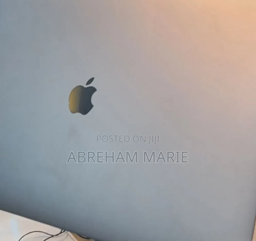 New Laptop Apple MacBook Pro 2019 32GB Intel Core i9 SSD 1T