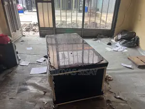 አሪፍ የሶፋ መሃል ጠረጴዛ (Center Table)