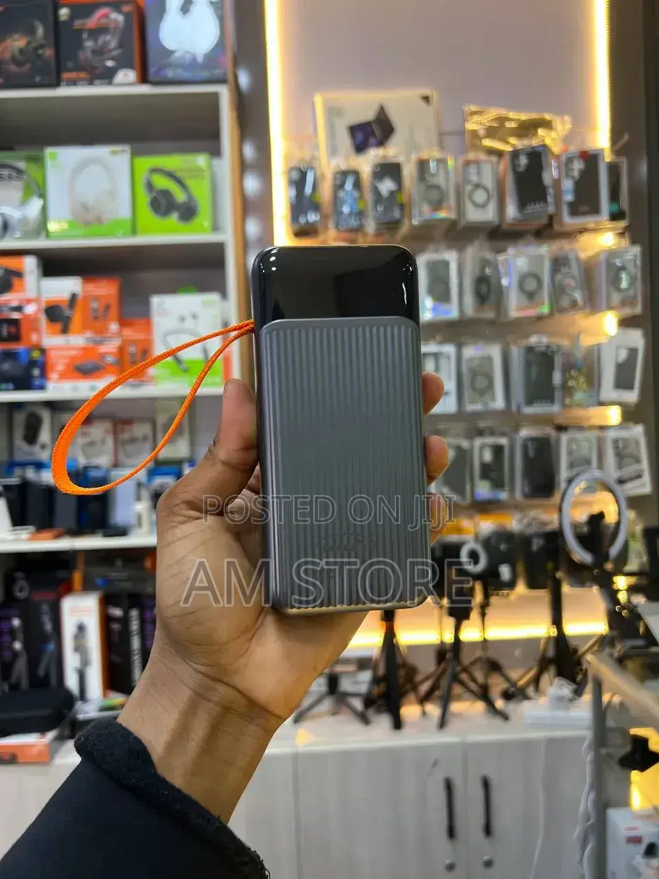 RUGGA'S HMJ-30 30000mAh Power Bank (Built-in Cables)