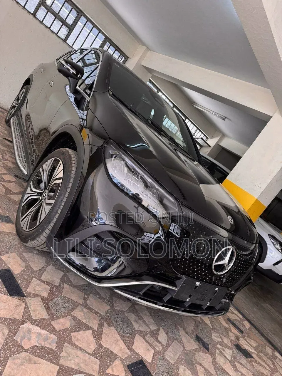 Mercedes-Benz EQE 2024 Black