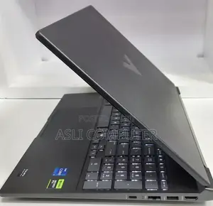 New Laptop HP Victus 16 16GB Intel Core i7 SSD 512GB